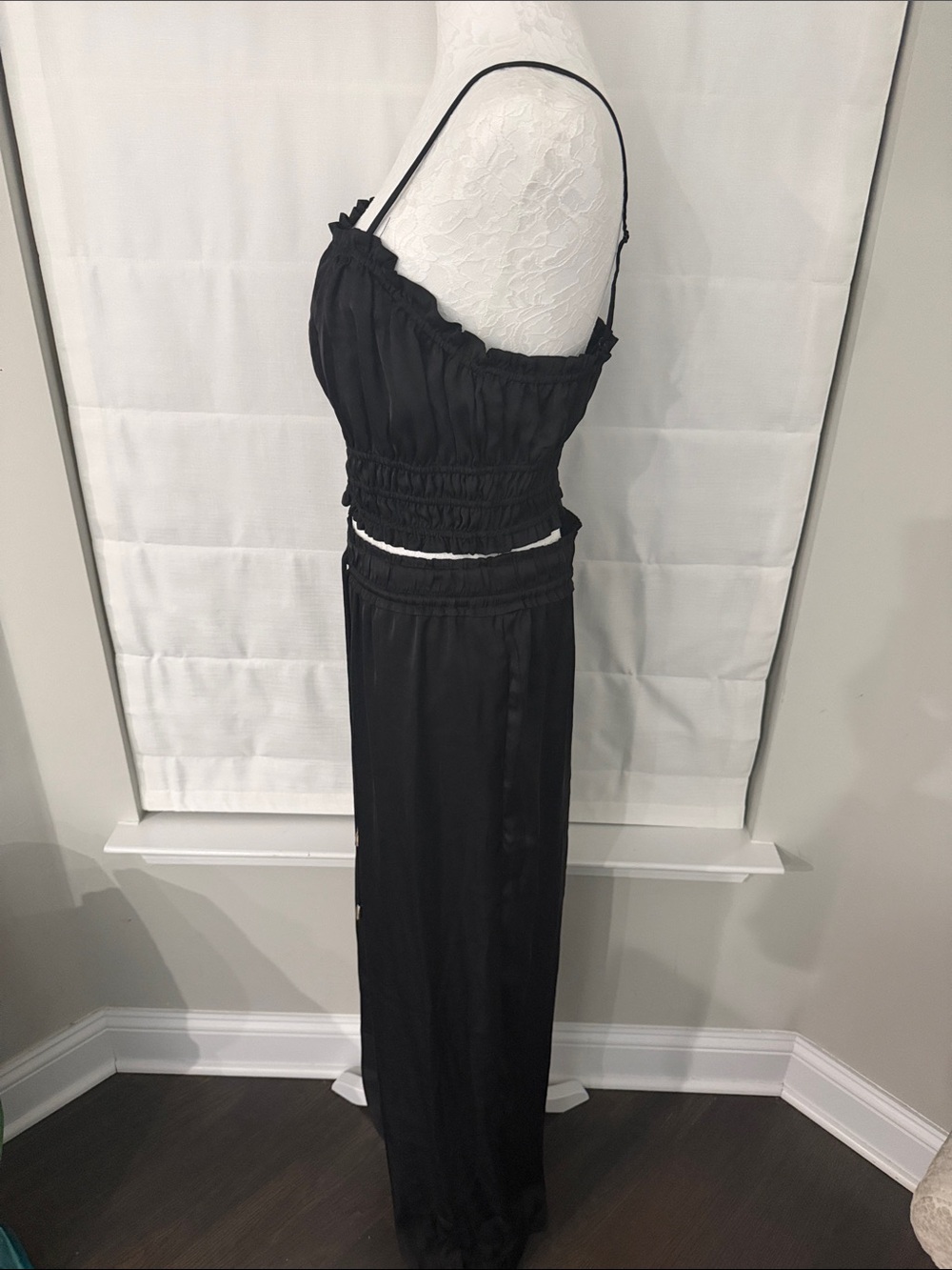 House of Harlow 1960 Black Smocked Wide-Leg Jumpsuit - Picture 2 of 4